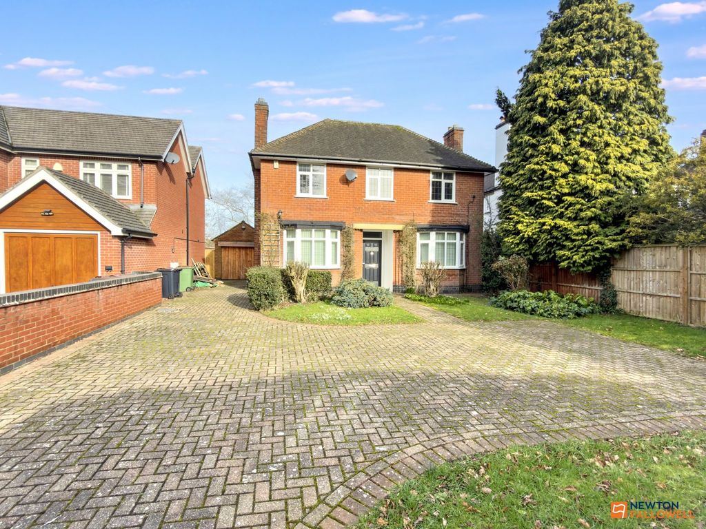 Additional image 31 of 3 bed detached house for saleBroom Leys Road, Coalville LE67