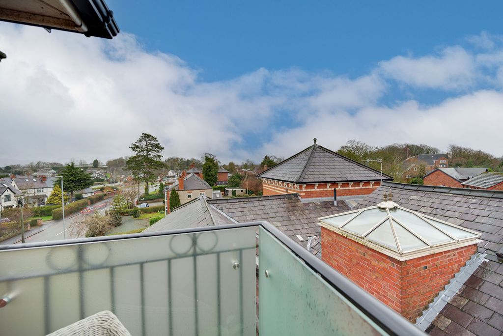 Additional image 20 of 2 bed flat for saleNewcastle Road, Congleton CW12