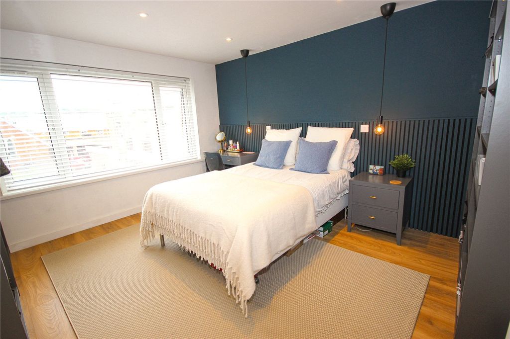 Additional image 8 of 2 bed flat for sale52 Queen Street, Seaton EX12
