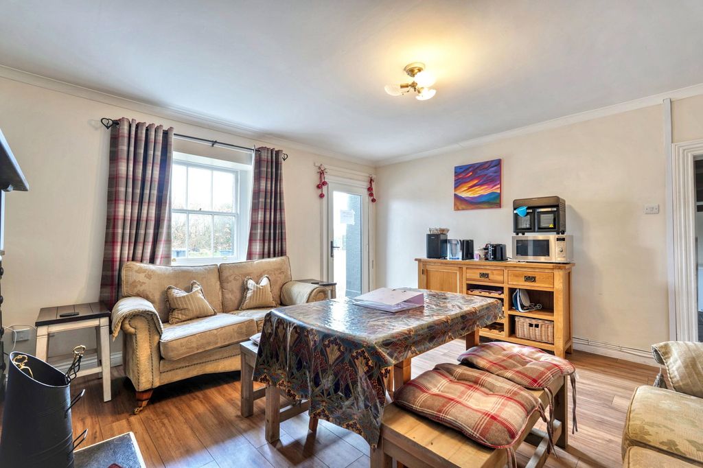 3 bed cottage for saleKinniside, Cleator CA23 photo 4