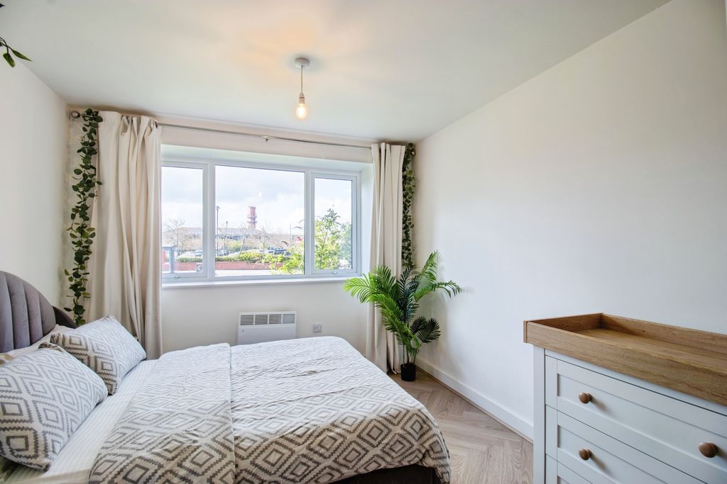 Additional image 9 of 2 bed flat for sale256 Foleshill Road, Coventry CV6