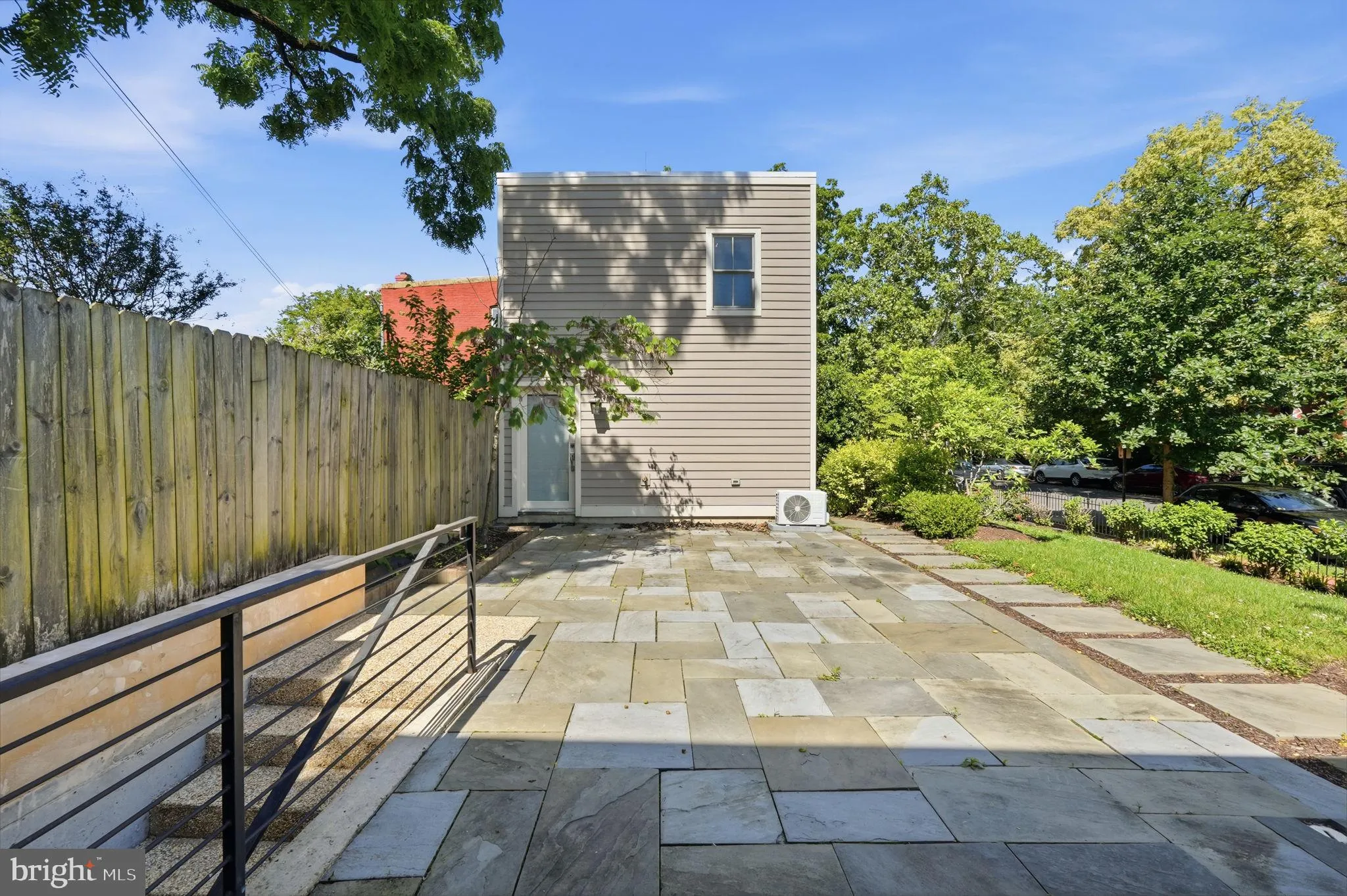 Additional image 73 of 401 11th Street SE, Washington, DC 20003