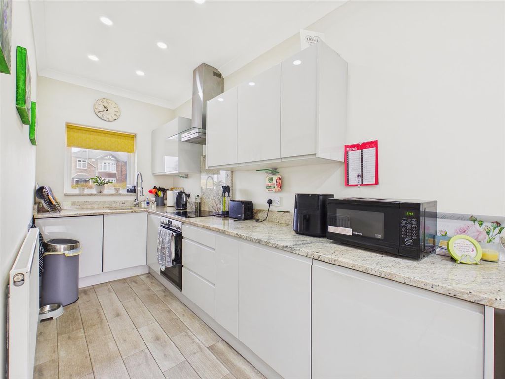 Additional image 14 of 4 bed detached house for saleWest End Road, Cottingham HU16