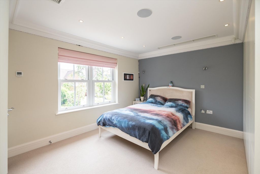 Additional image 16 of 5 bed detached house for saleHeath Ridge Green, Cobham, Surrey KT11