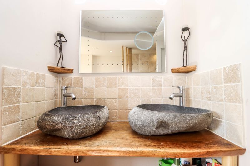 Additional image 15 of 4 bed semi-detached house for saleHighdale Avenue, Clevedon BS21
