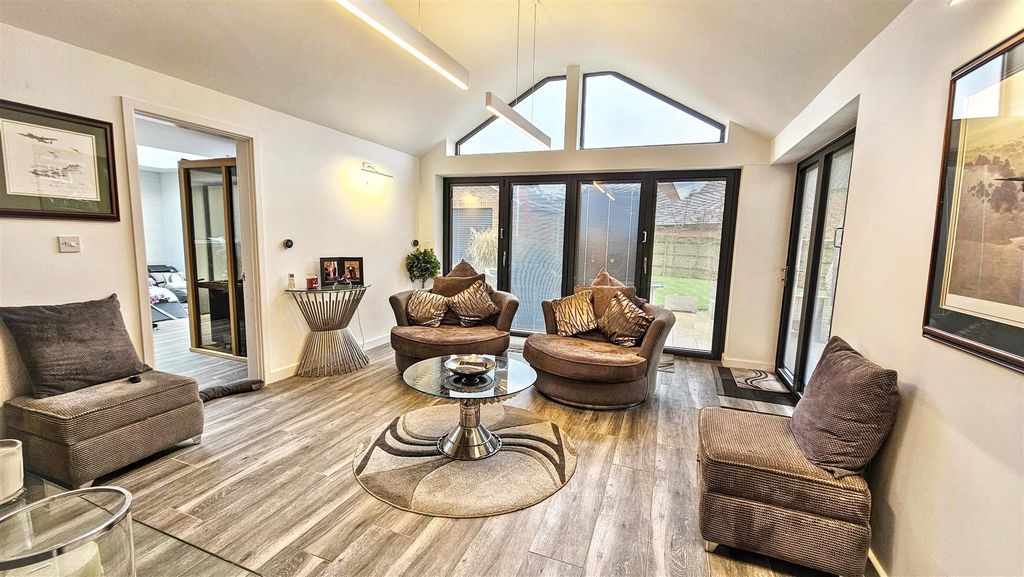 Additional image 5 of 4 bed detached house for saleJacks Walk, Hugglescote, Coalville LE67