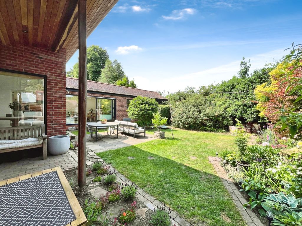 Additional image 2 of 4 bed detached house for saleThe Paddock, Cottingham HU16