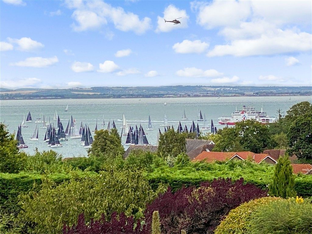 Additional image 5 of 4 bed detached house for saleLammas Close, Cowes, Isle Of Wight PO31