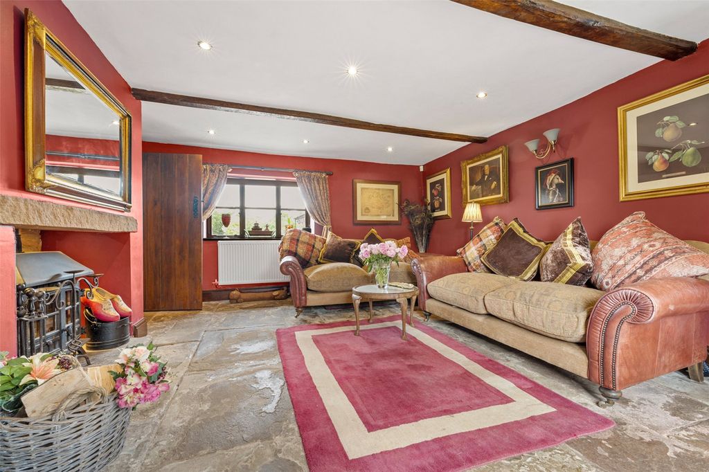 7 bed equestrian for saleCongleton, Cheshire CW12 photo 4