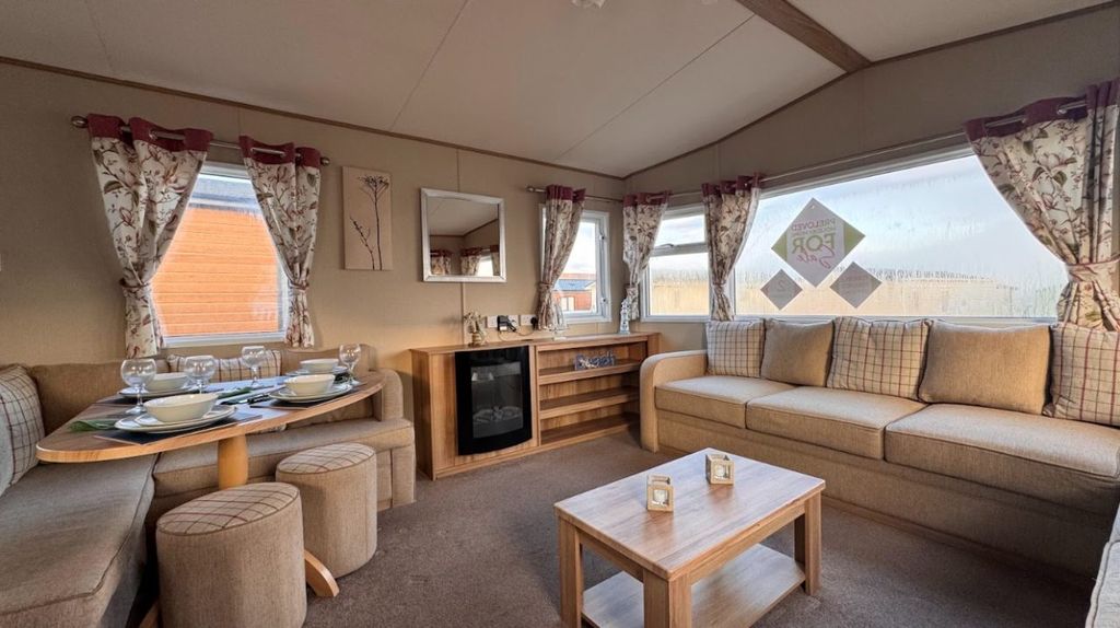 2 bed mobile/park home for saleCockburnspath TD13 photo 4