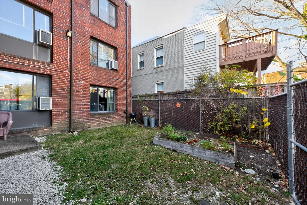1010 G Street NE Unit 305, Washington, DC 20002