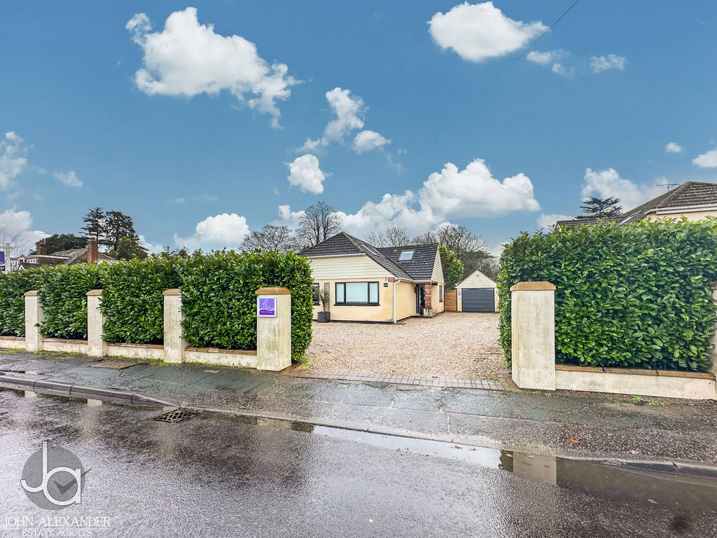 4 bed detached house for saleStraight Road, Colchester CO3