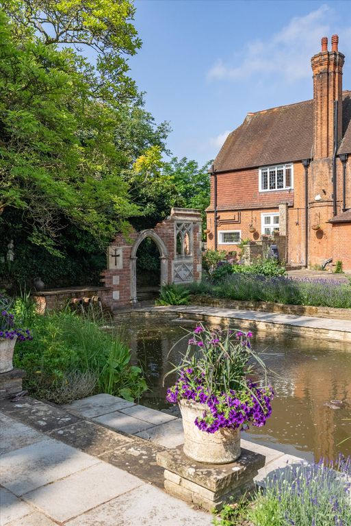 Additional image 26 of 8 bed semi-detached house for salePortsmouth Road, Cobham, Surrey KT11