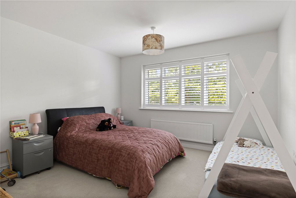 Additional image 26 of 5 bed detached house for saleLeith Way, Cranleigh, Surrey GU6