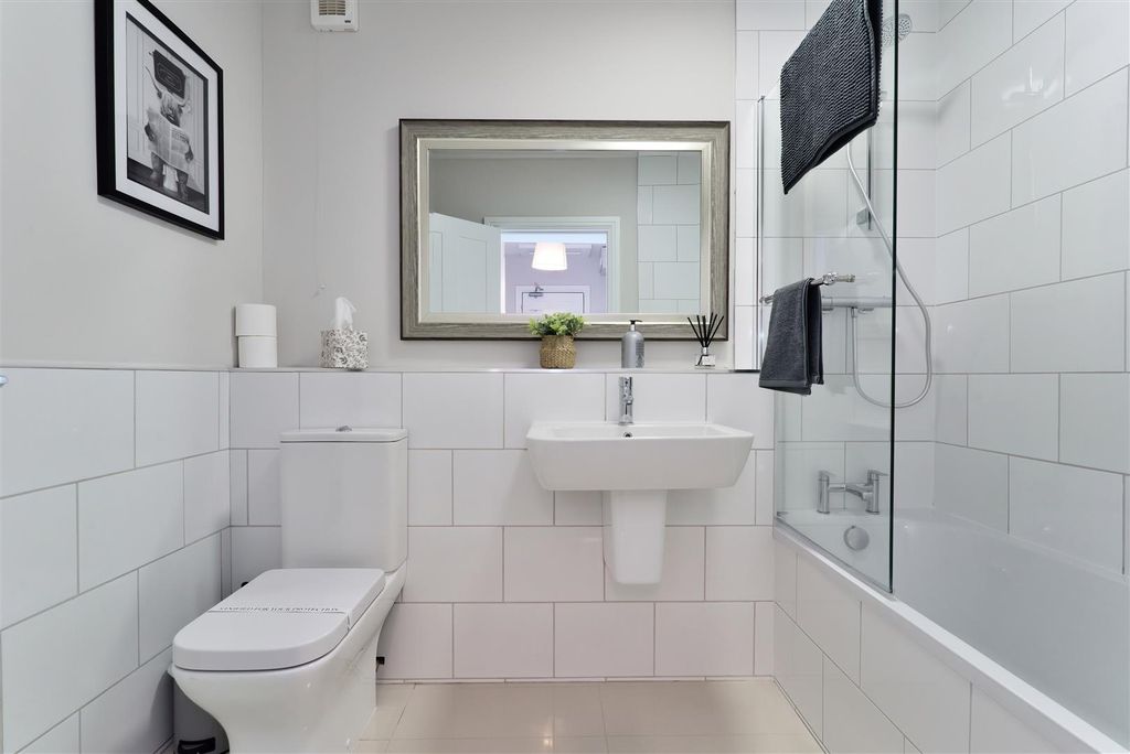 Additional image 9 of 2 bed flat for saleMarsden House, Whitchurch, Ross-On-Wye HR9