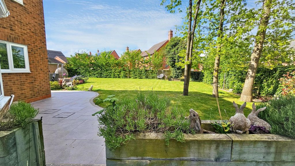 Additional image 27 of 4 bed detached house for saleJacks Walk, Hugglescote, Coalville LE67