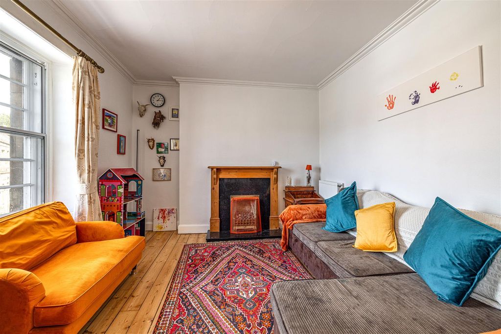 Additional image 4 of 3 bed terraced house for sale19 Shedden Park Road, Kelso TD5