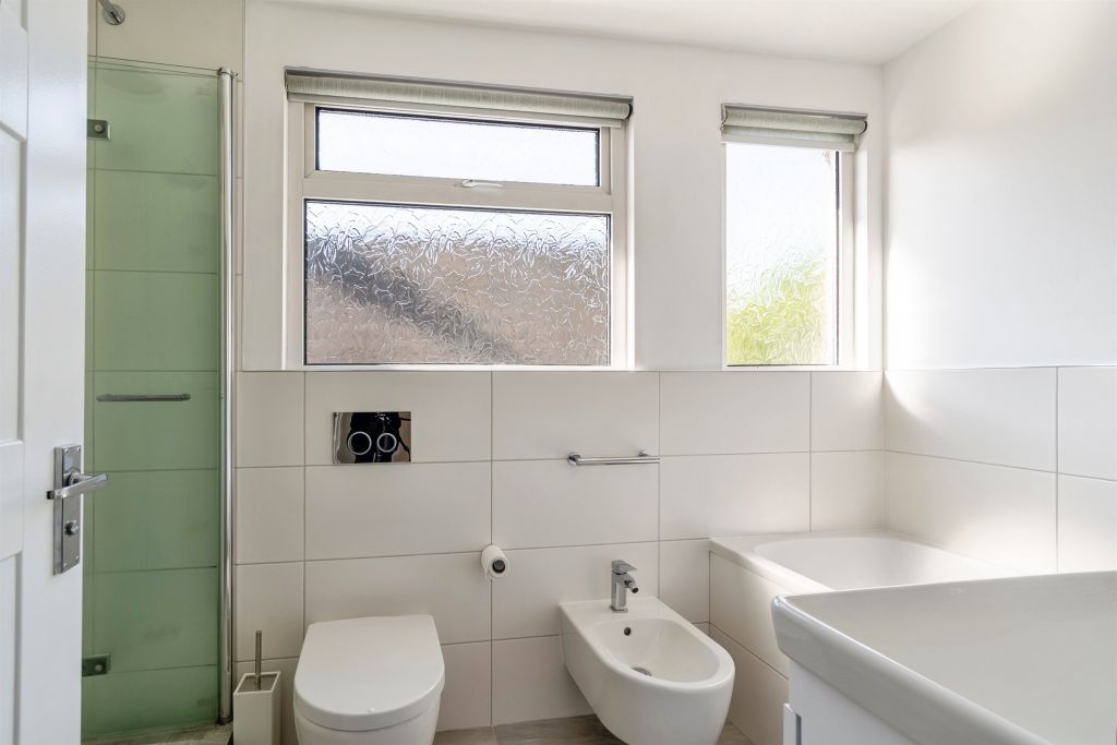 Additional image 16 of 3 bed detached house for saleMayo Close, Corsham SN13
