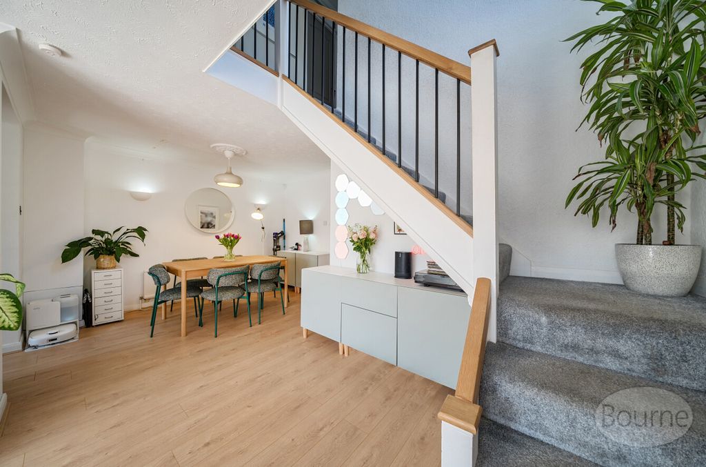 Additional image 14 of 4 bed semi-detached house for saleMossfield, Cobham, Surrey KT11