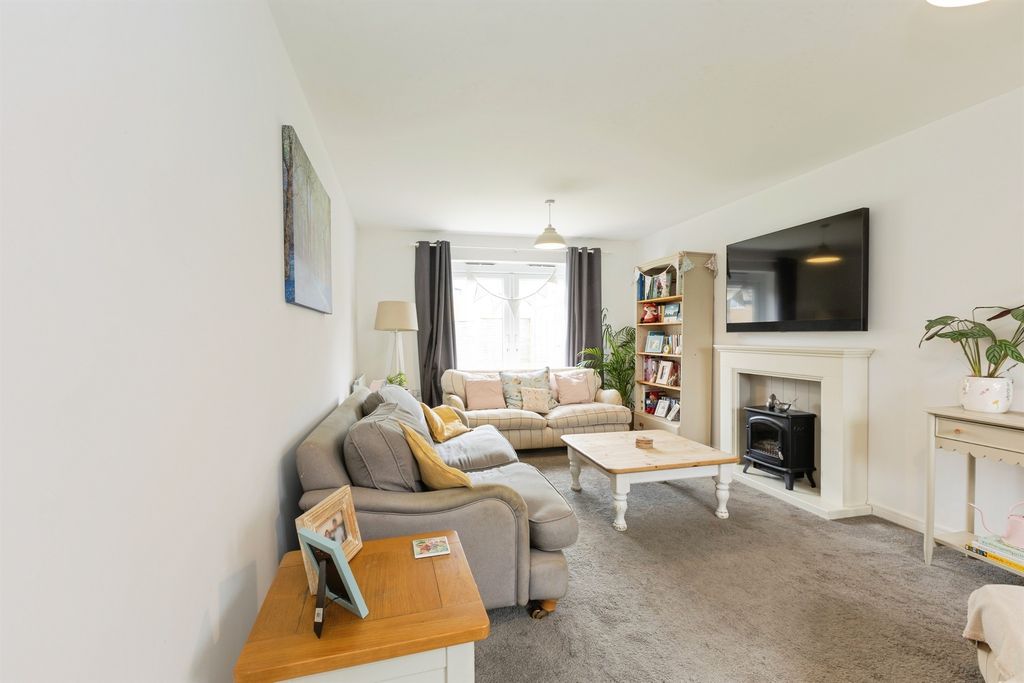 Additional image 6 of 4 bed detached house for saleAlbion Crescent, Corsham SN13