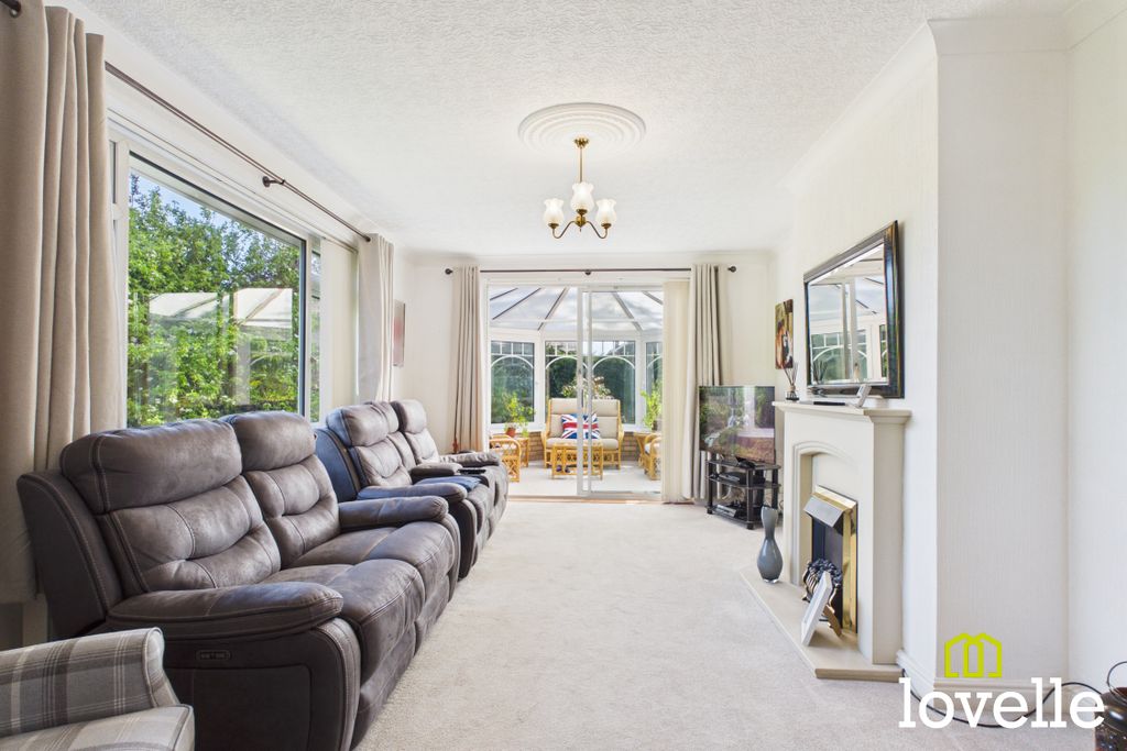 Additional image 3 of 4 bed detached house for saleWinston Drive, Cottingham HU16