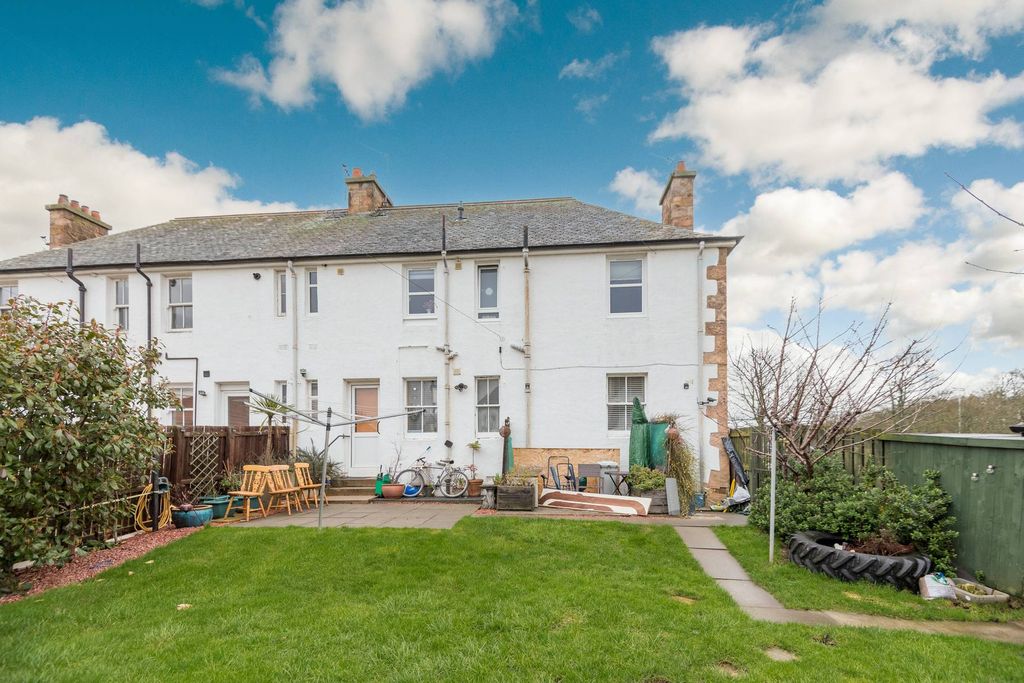 Additional image 17 of 2 bed flat for sale46 Dunbar Road, North Berwick EH39