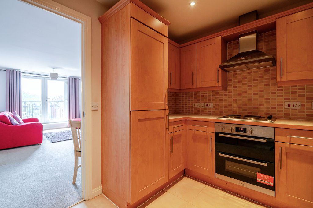 Additional image 8 of 2 bed flat for saleMill Green, Congleton CW12