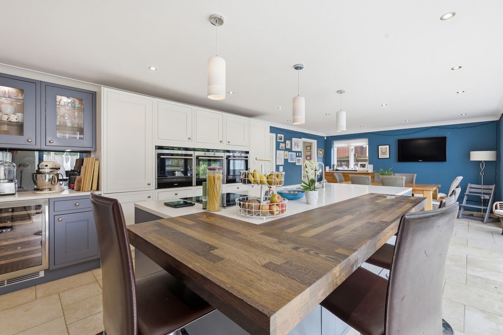 Additional image 7 of 4 bed detached house for saleEvergreen Drive, Colchester CO4