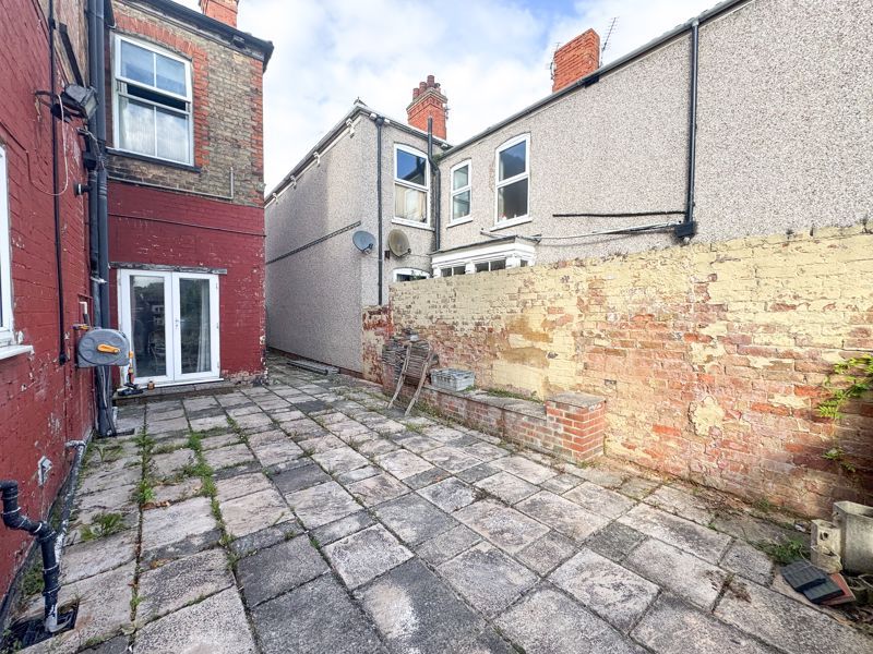 Additional image 12 of 4 bed semi-detached house for saleMill Road, Cleethorpes DN35
