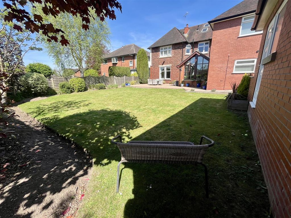 Additional image 68 of 5 bed detached house for salePark Lane, Congleton CW12