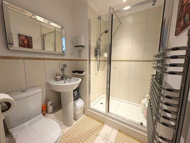 Additional image 11 of 3 bed flat for saleKings Court, Harbour Road, Seaton EX12