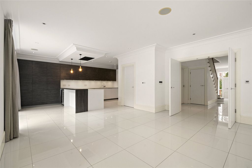 Additional image 5 of 5 bed detached house for saleSandy Lane, Cobham, Surrey KT11