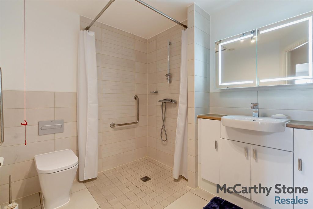 Additional image 17 of 2 bed flat for saleLancer House, Butt Road, Colchester CO2