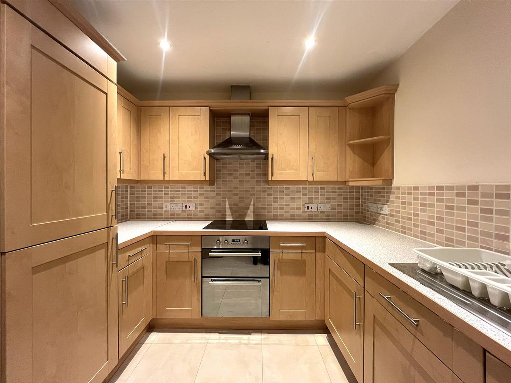 Additional image 3 of 2 bed flat for saleMill Green, Congleton CW12