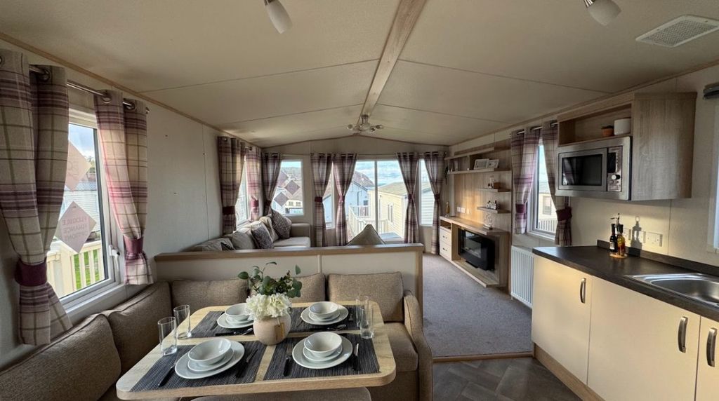 2 bed mobile/park home for saleCockburnspath TD13 photo 2