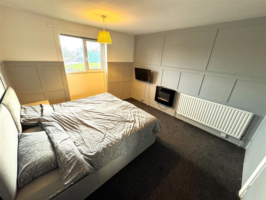 Additional image 15 of 3 bed flat for saleElizabeth Street, Corby NN17