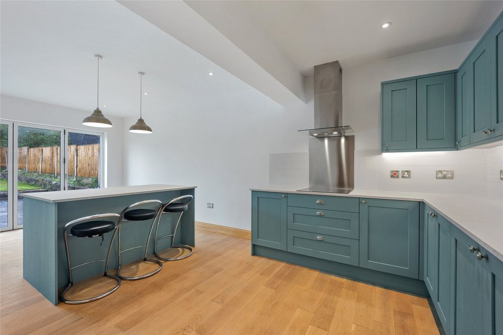Additional image 2 of 4 bed detached house for saleRuthin, Denbighshire LL15
