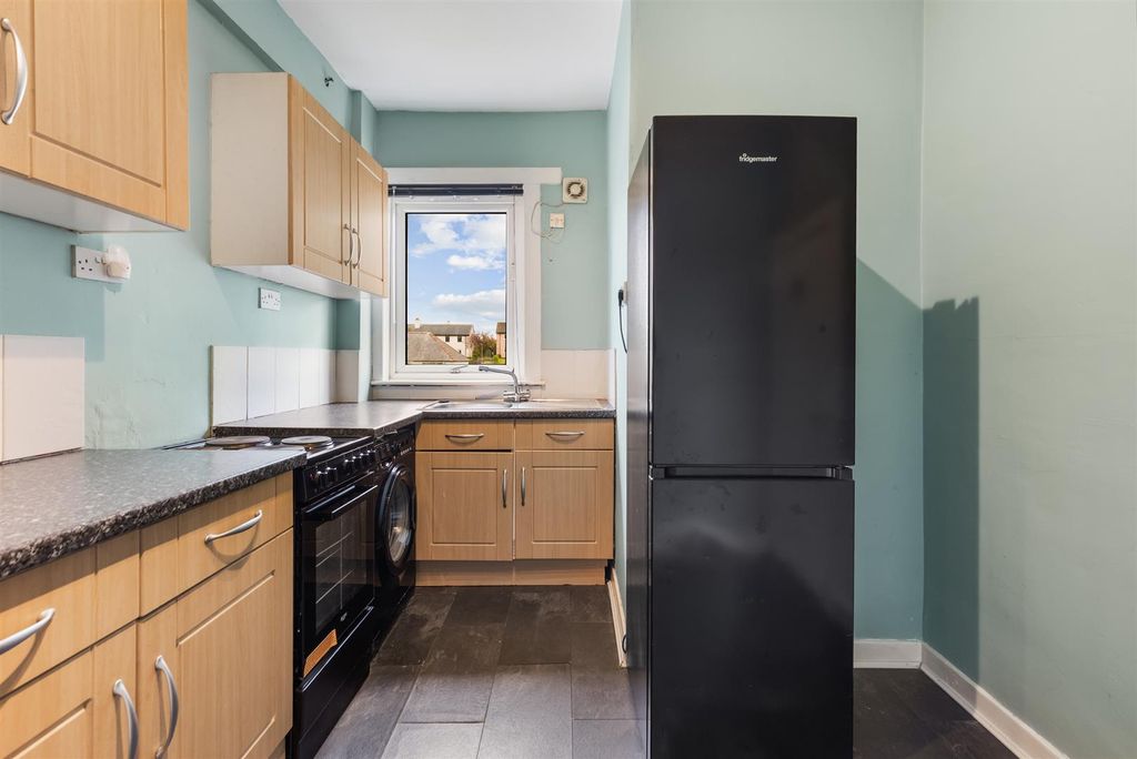 Additional image 9 of 2 bed flat for saleLimetree Drive, Clydebank G81