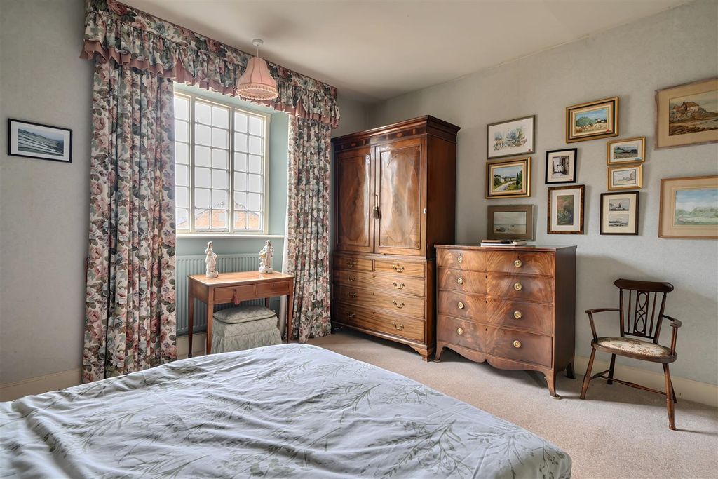 Additional image 16 of 5 bed semi-detached house for saleOrchard Lane, Crewkerne TA18
