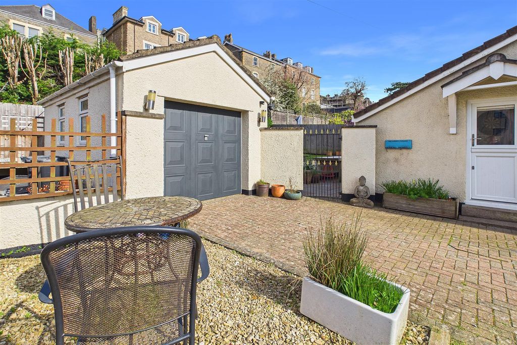 Additional image 25 of 4 bed semi-detached house for saleGardens Road, Clevedon BS21