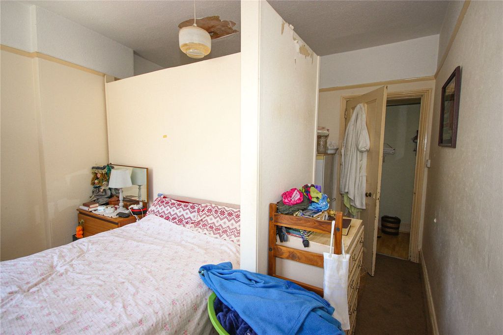 Additional image 5 of 1 bed flat for saleMarine Place, Seaton EX12