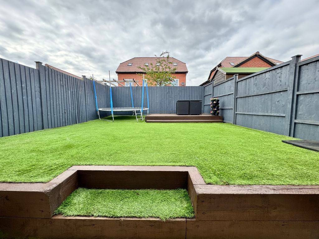 Additional image 4 of 3 bed semi-detached house for saleFrearson Road, Hugglescote LE67