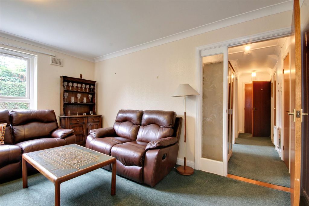 Additional image 4 of 2 bed flat for saleApplegarth Mews, Crescent Street, Cottingham HU16