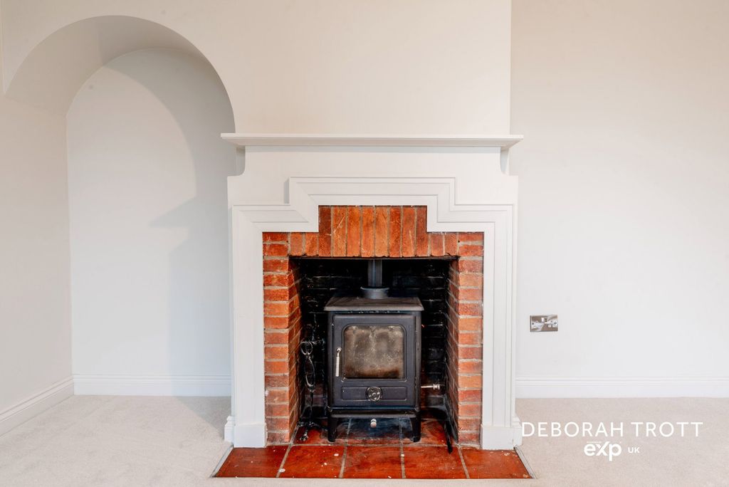 Additional image 5 of 4 bed detached house for saleWaterloo Road, Cranbrook TN17