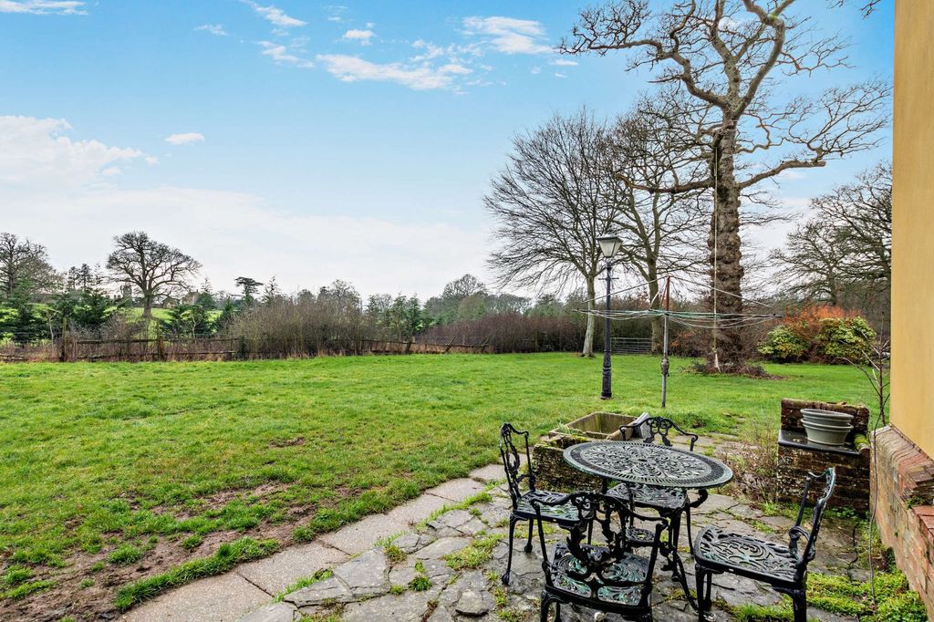 Additional image 13 of 4 bed detached house for saleHorsham Road, Cranleigh, Surrey GU6