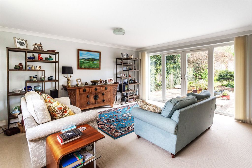 Additional image 6 of 4 bed detached house for saleWoodland Avenue, Cranleigh, Surrey GU6