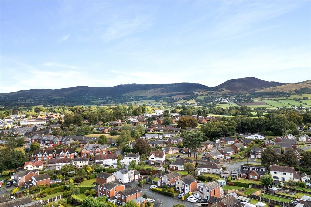 Additional image 25 of 4 bed detached house for saleRuthin, Denbighshire LL15