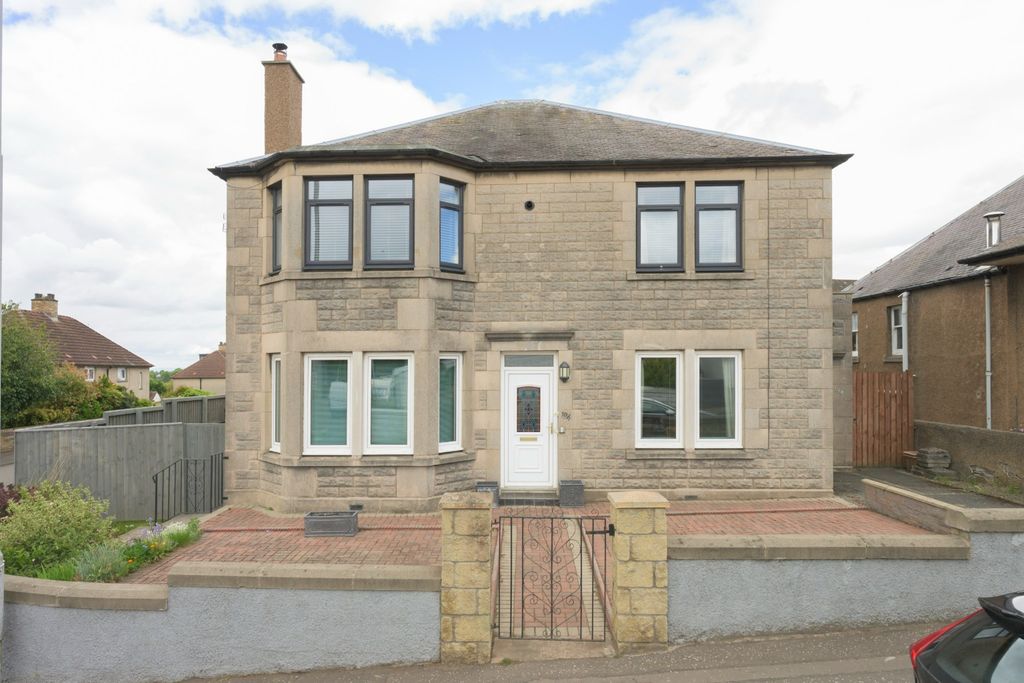 2 bed flat for saleTownhill Road, Dunfermline KY12