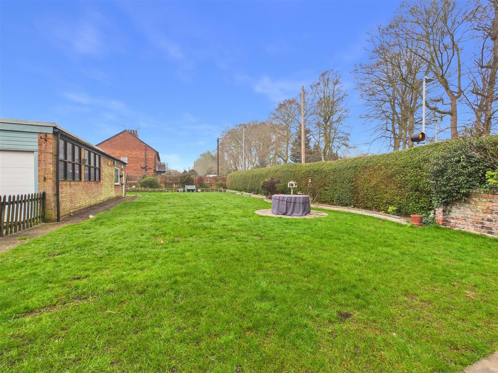 Additional image 19 of 4 bed detached house for saleWest End Road, Cottingham HU16