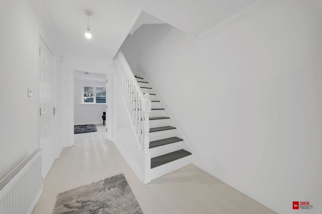 Additional image 21 of 4 bed terraced house for saleStandroyd Road, Colne BB8